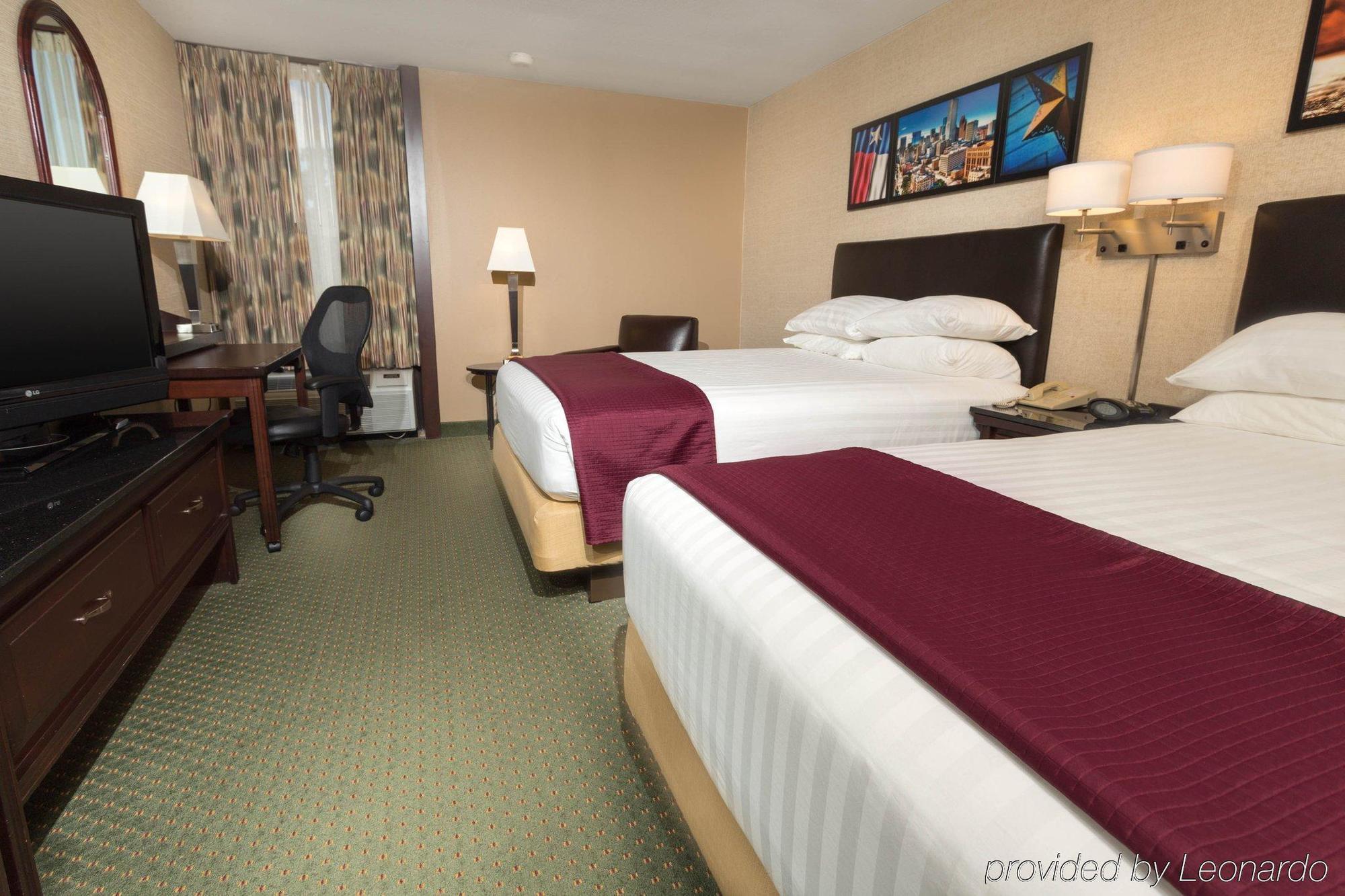 Heritage Inn & Suites The Woodlands, Trademark By Wyndham 외부 사진