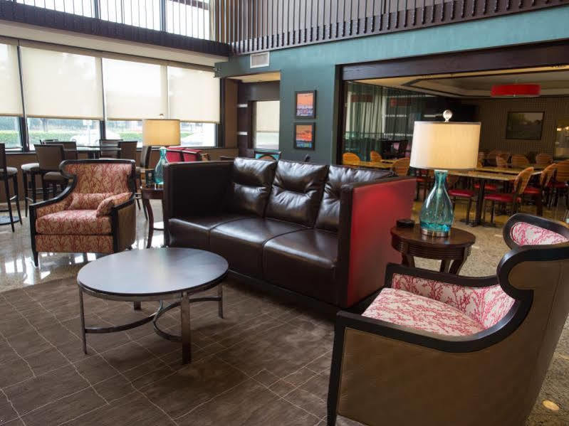 Heritage Inn & Suites The Woodlands, Trademark By Wyndham 외부 사진
